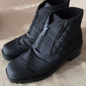 Totes Black Quilted Winter & Rain Boots